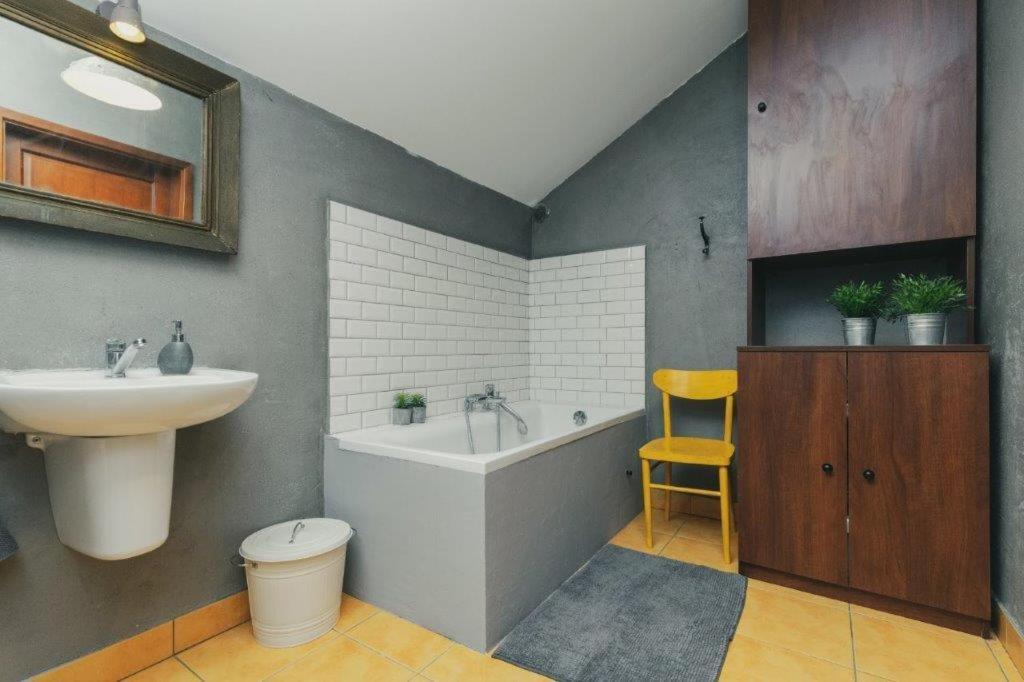 Апартаменты Apartament Stare Miasto Тчев Экстерьер фото